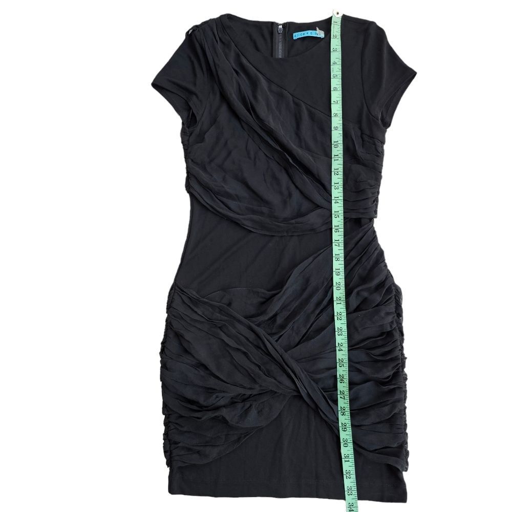 Alice + Olivia -1203 Black Short Sleeve Round Neck Goddess Draped Mini Dress M - Picture 13 of 13